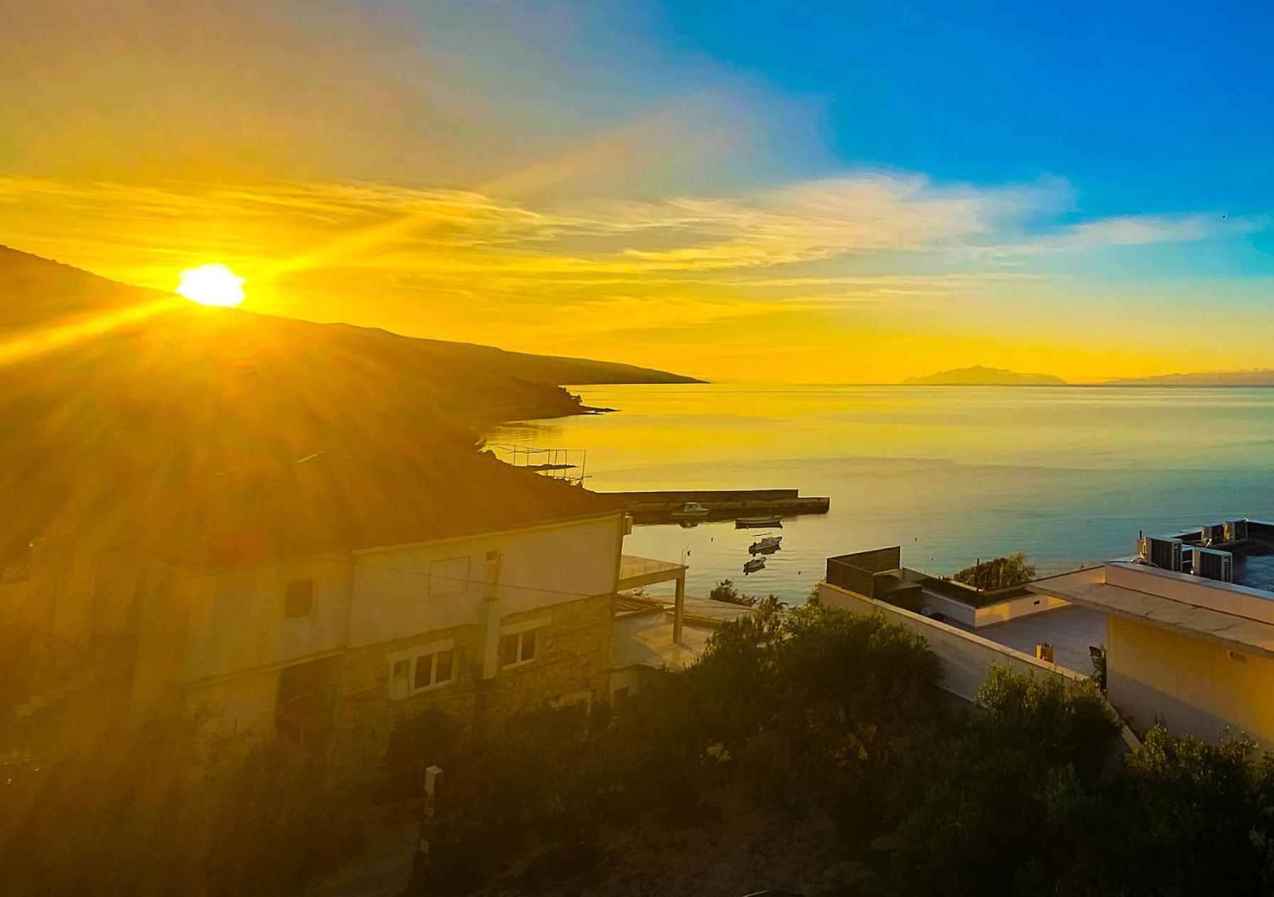 Plava Laguna Zavala Buitenkant foto