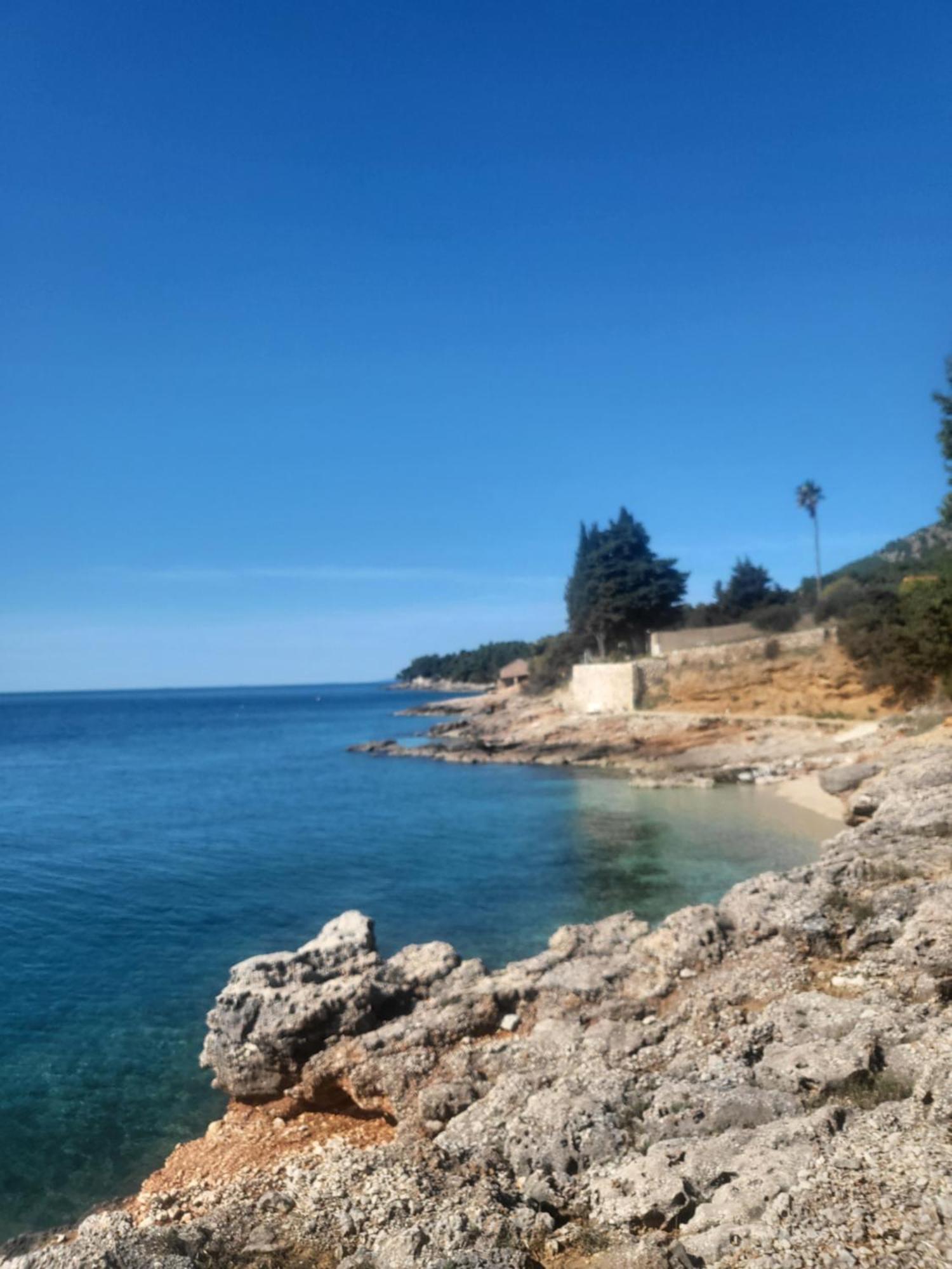 Plava Laguna Zavala Buitenkant foto